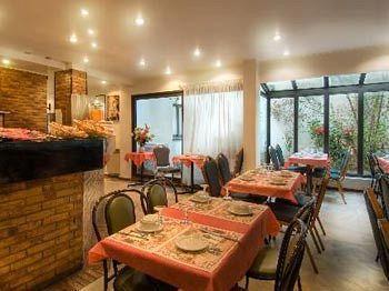 Hotel Goldhotel 3*